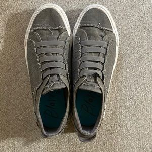 Womens Blowfish shoes size 6